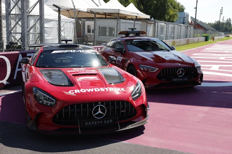 pi_f1-safety-medical-car_2026_01_30_009